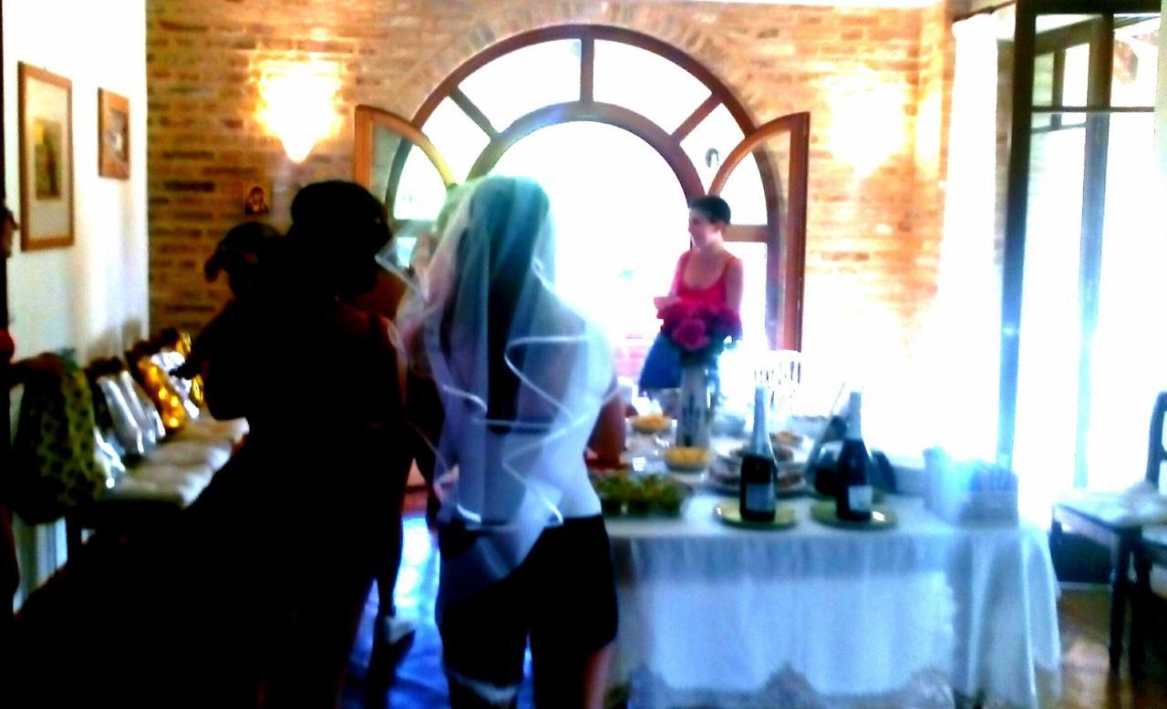 B&B La Casa Tra Gli Ulivi Civitanova Marche Kültér fotó